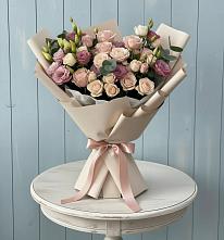 Букет цветов из:  Розы и Лизиантусы #REPLACE_PRED# Какашуре