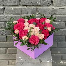 Цветочная композиция из Розы в коробке в Какашуре