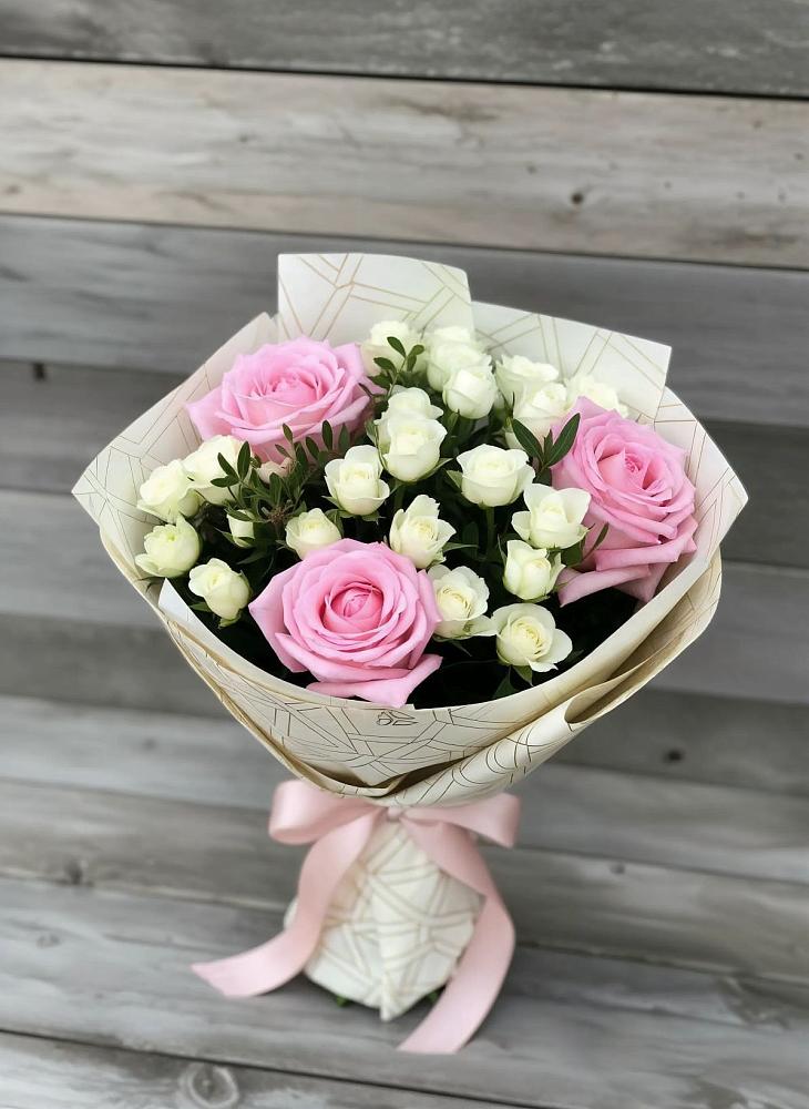 Букет цветов из: Розы в Какашуре