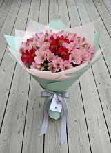 Букет цветов из:  Альстромерии в Какашуре