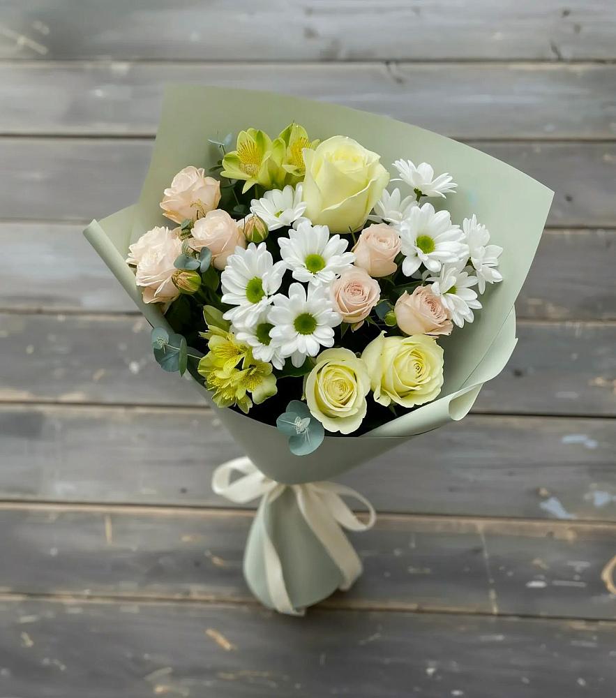 Букет цветов из: Альстромерии, Розы и Хризантемы в Какашуре