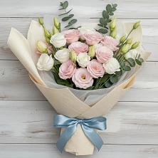 Букет цветов из:  Лизиантусы в Какашуре