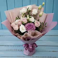 Букет цветов из:  Розы и Лизиантусы в Какашуре