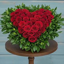 Цветочная композиция из Розы в виде сердца #REPLACE_PRED# Какашуре