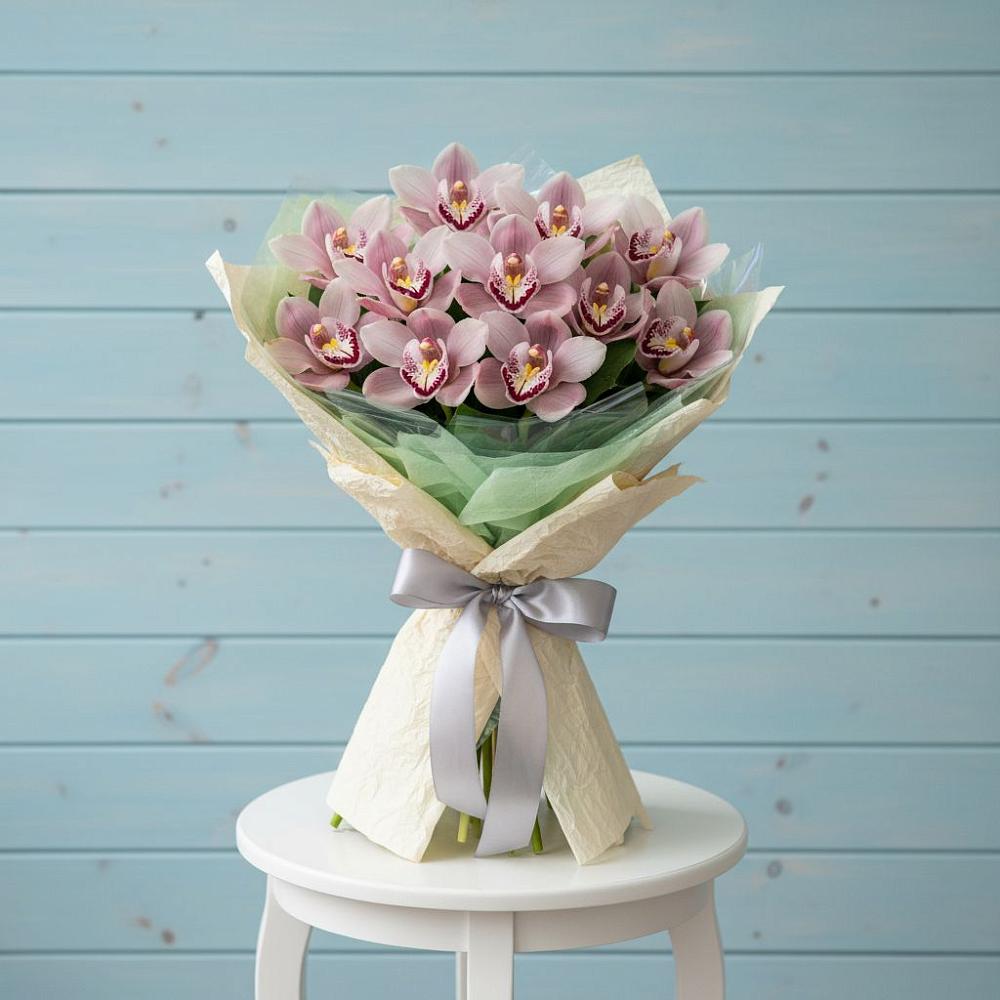 Букет цветов из: Орхидеи и Розы в Какашуре