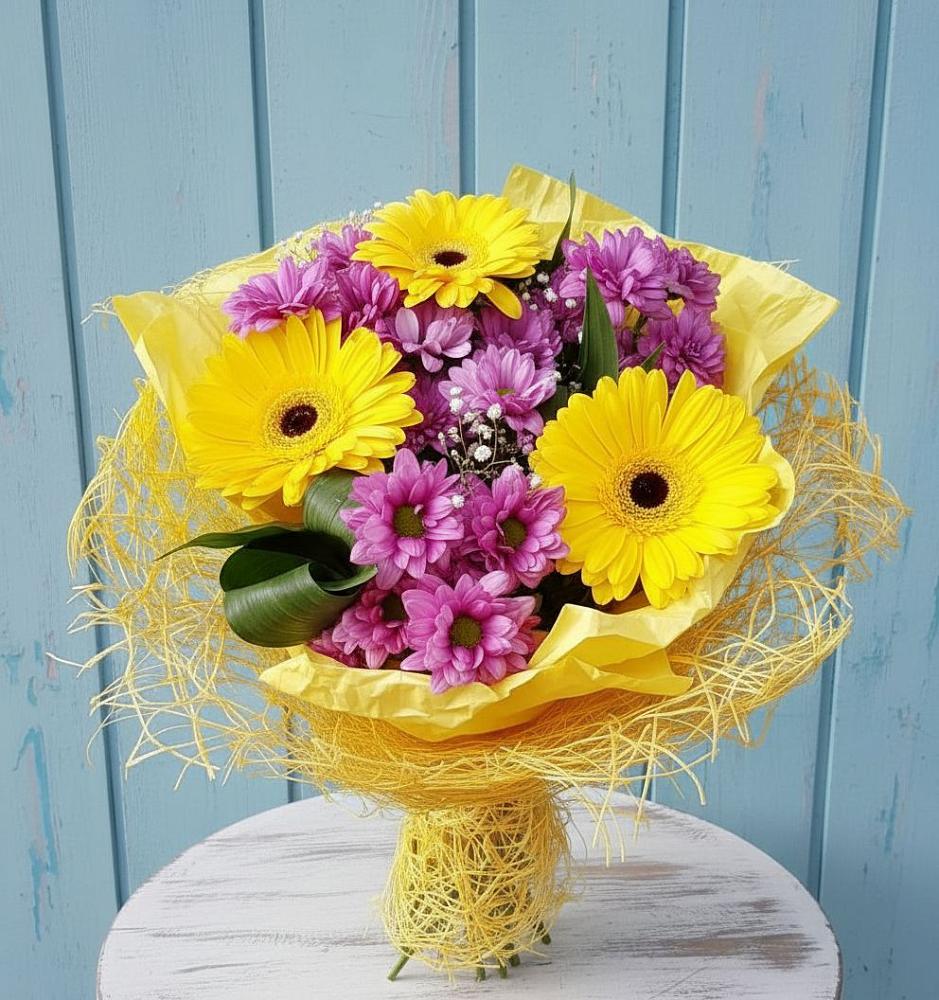 Букет цветов из: Хризантемы и Герберы в Какашуре