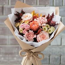 Букет цветов из:  Гвоздики, Хризантемы и Розы в Какашуре