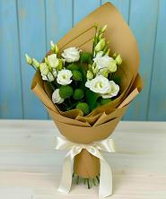 Букет цветов из:  Хризантемы и Лизиантусы в Какашуре