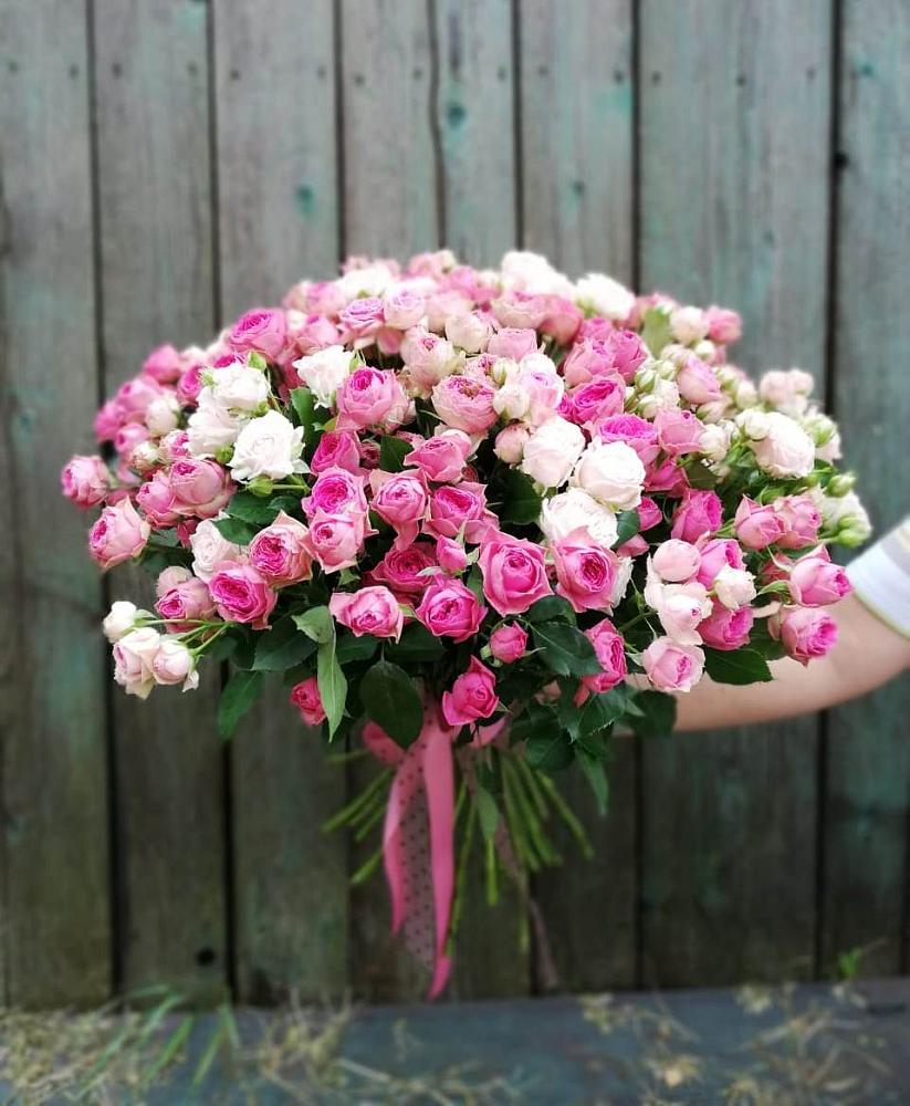 Букет Розовые кустовые розы Натали и Лав Лидия в Какашуре