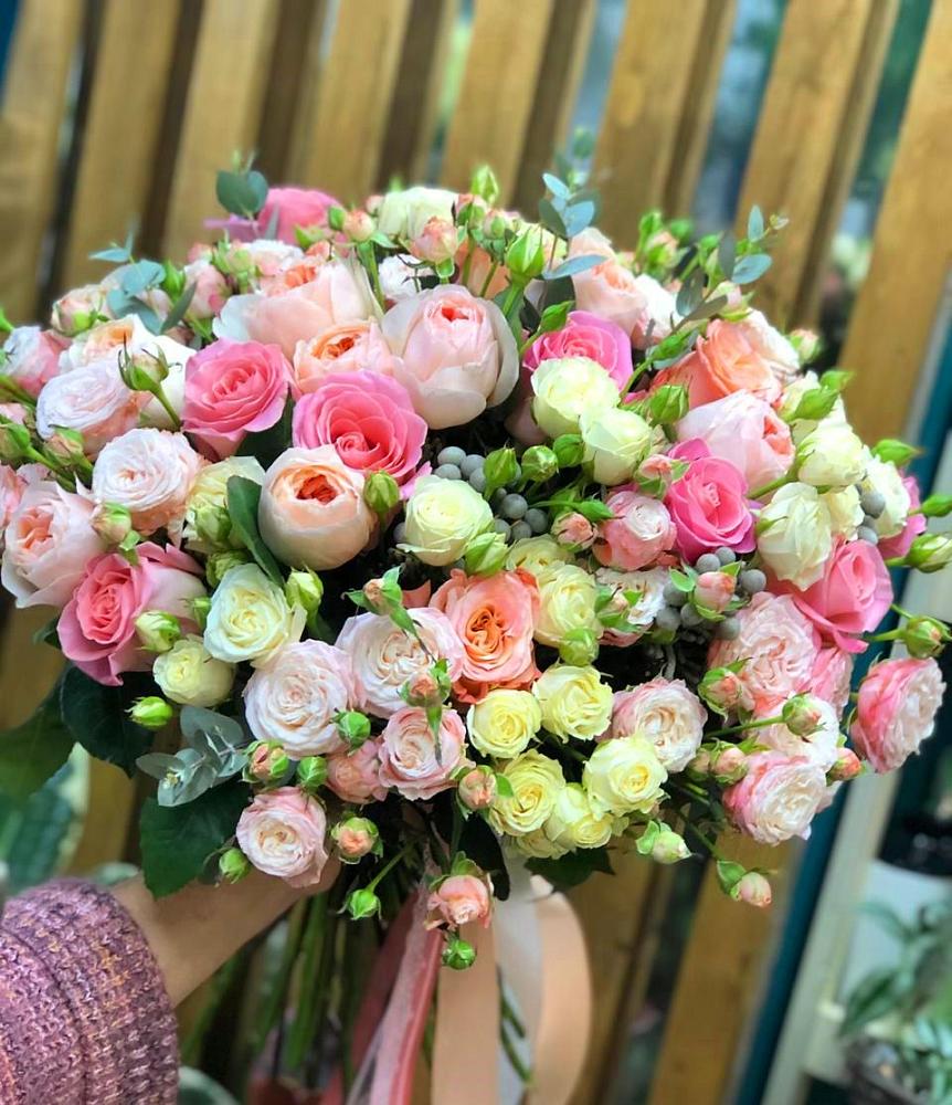 Букет цветов из: Розы в Какашуре