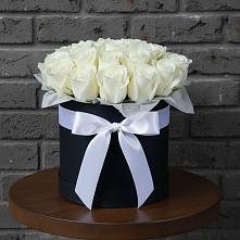 Цветочная композиция из Розы в шляпной коробке #REPLACE_PRED# Какашуре